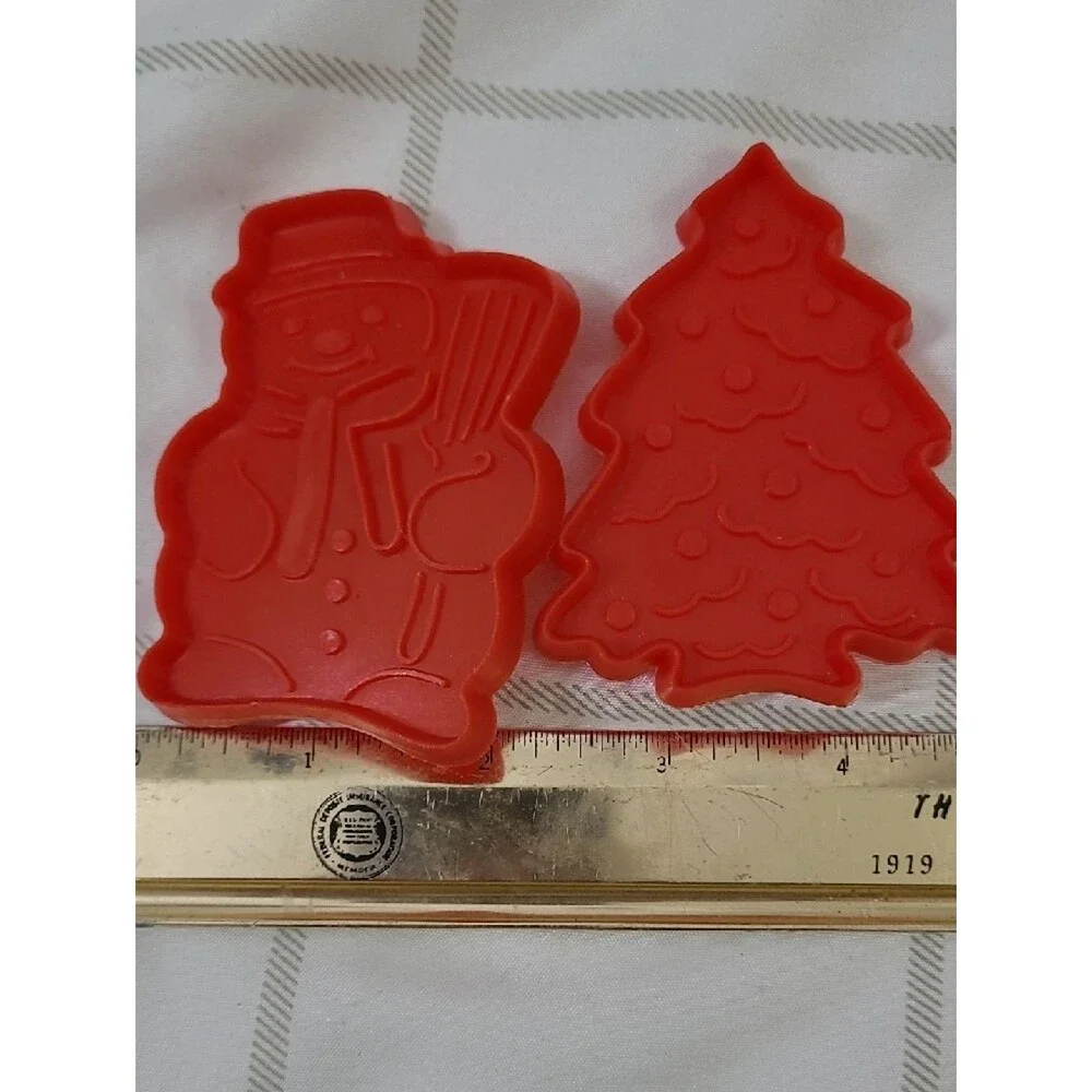 Vintage Red Snowman & Christmas Tree Cookie Cutters - Set Of 2